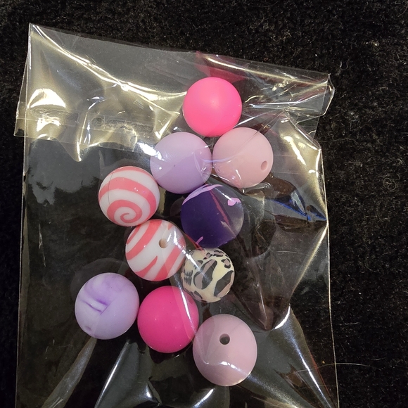 Colorful 4 Bag Bead Set - Picture 2 of 10